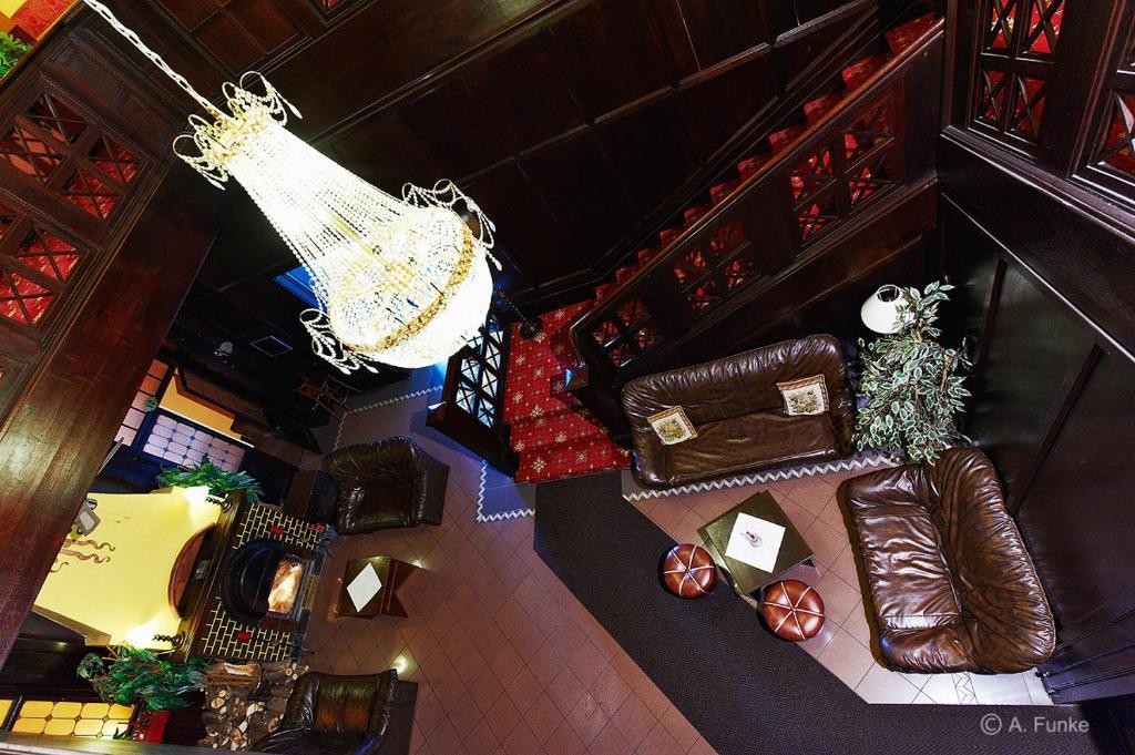 Hotel Lovecky Zamecek Orion 利贝雷茨 外观 照片