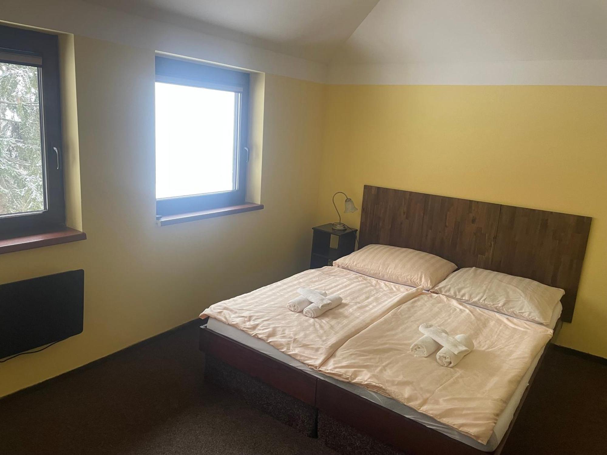 Hotel Lovecky Zamecek Orion 利贝雷茨 外观 照片